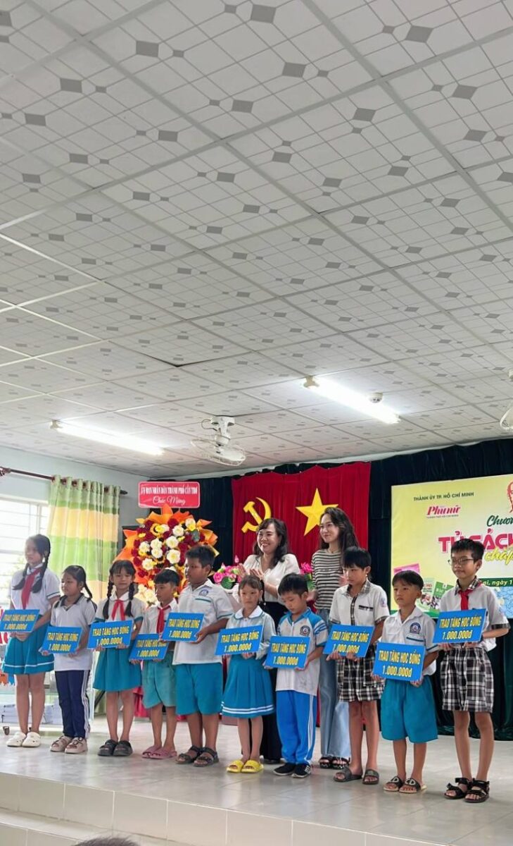Chương trình Tủ sách Bác Hồ, chắp cánh ước mơ (1)