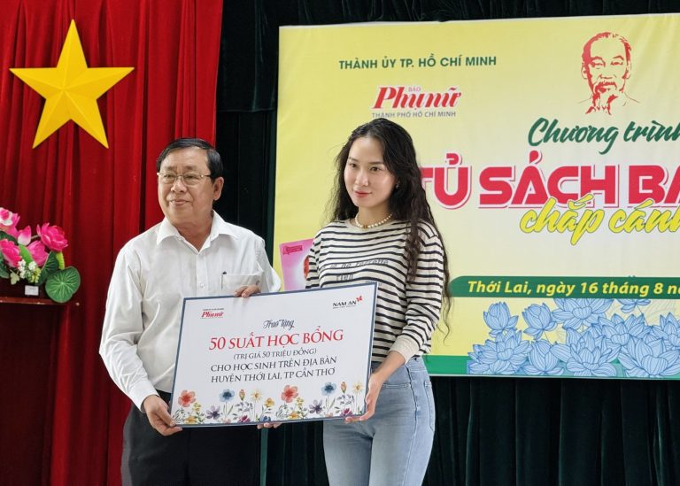 Chương trình Tủ sách Bác Hồ, chắp cánh ước mơ (2)