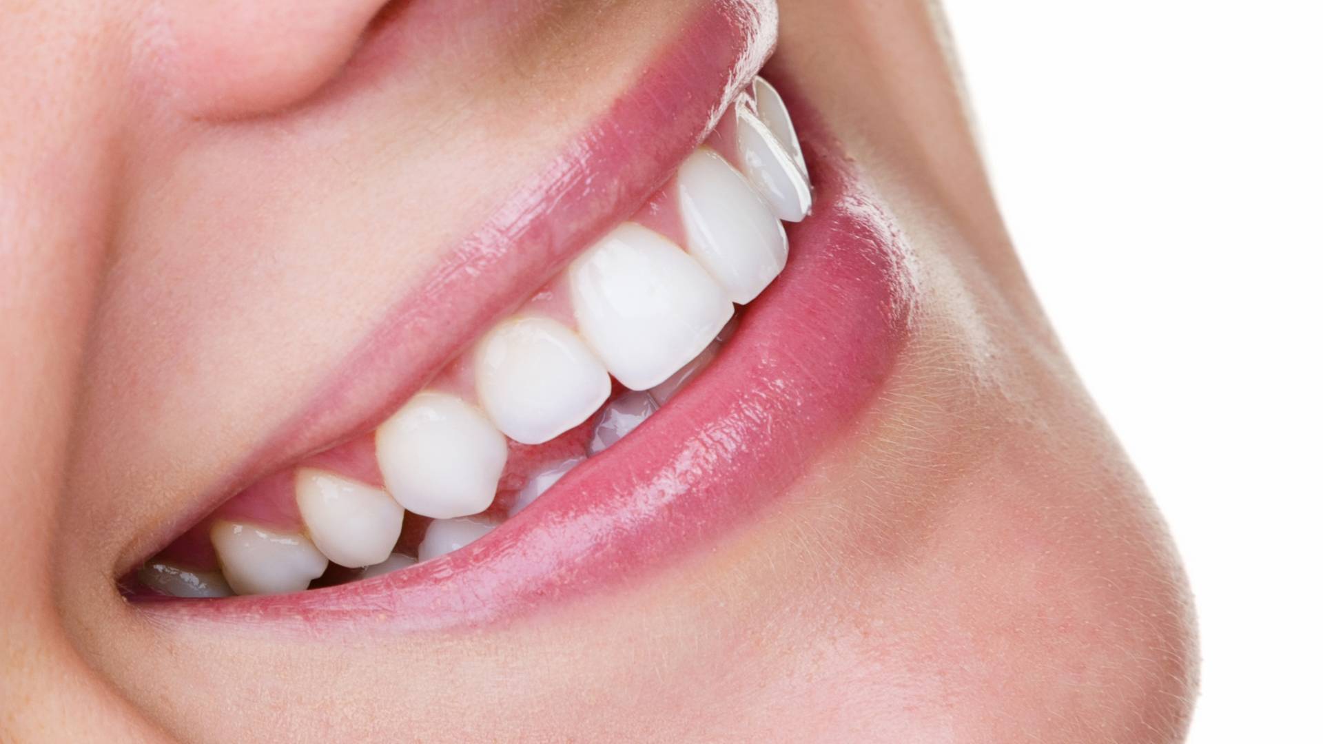 Dịch Vụ Bọc Răng Sứ Thẩm Mỹ Chuẩn Tỷ Lệ Vàng Tại Nam An